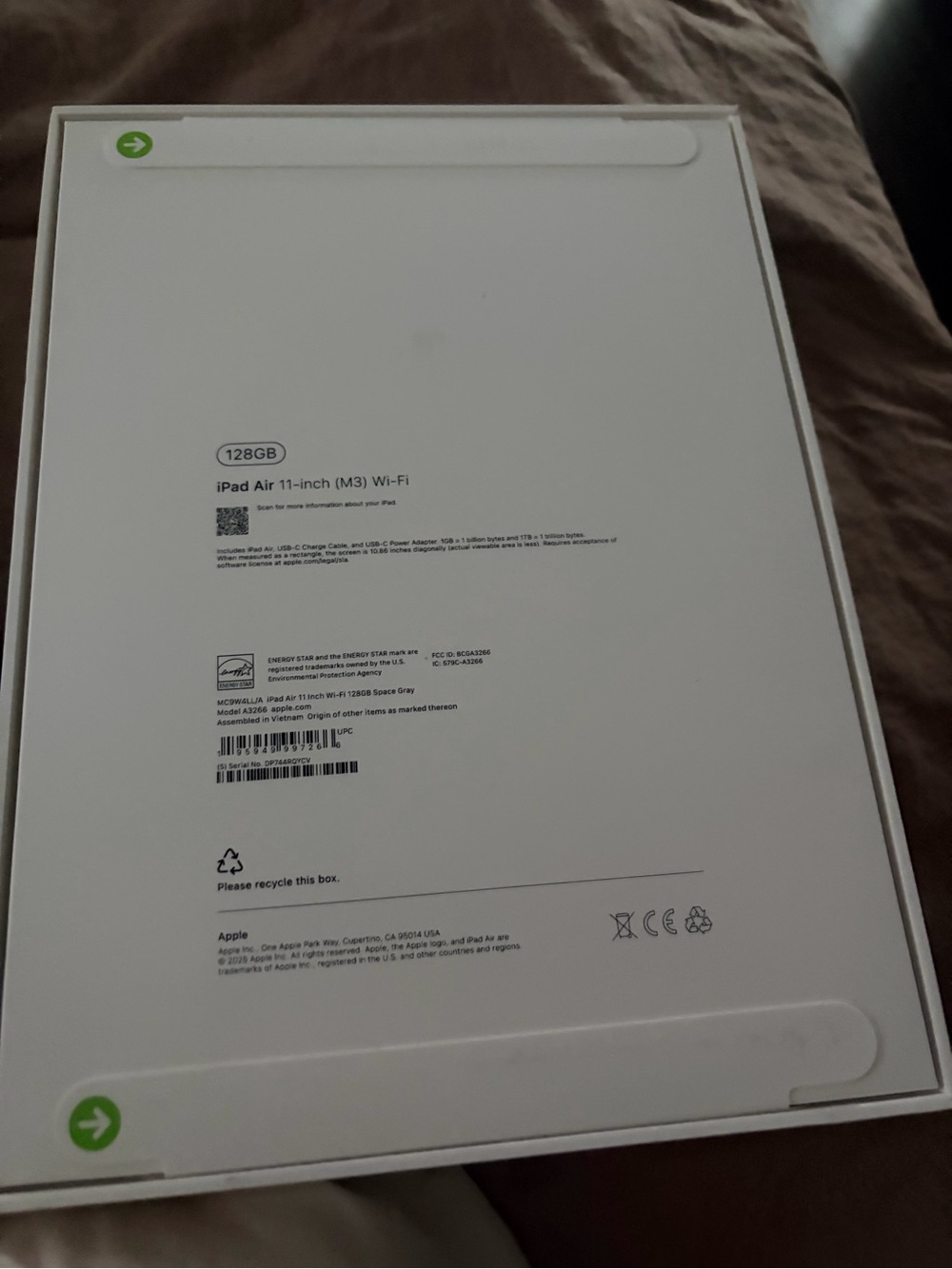 Apple iPad Air 11-inch (M3) 128GB - White Box with Green Accents